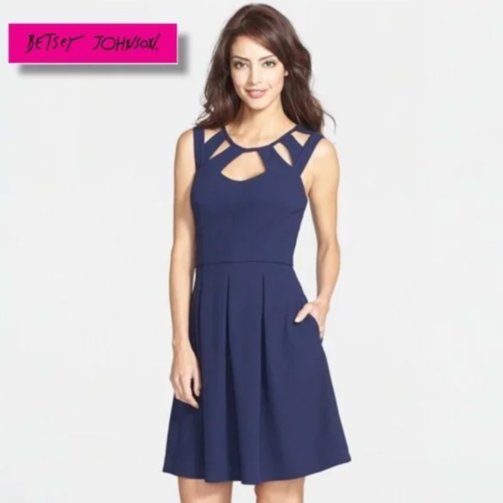 Betsey Johnson Navy Cutout Fit & Flare Sleeveless Skater Mini Dress | Size 6